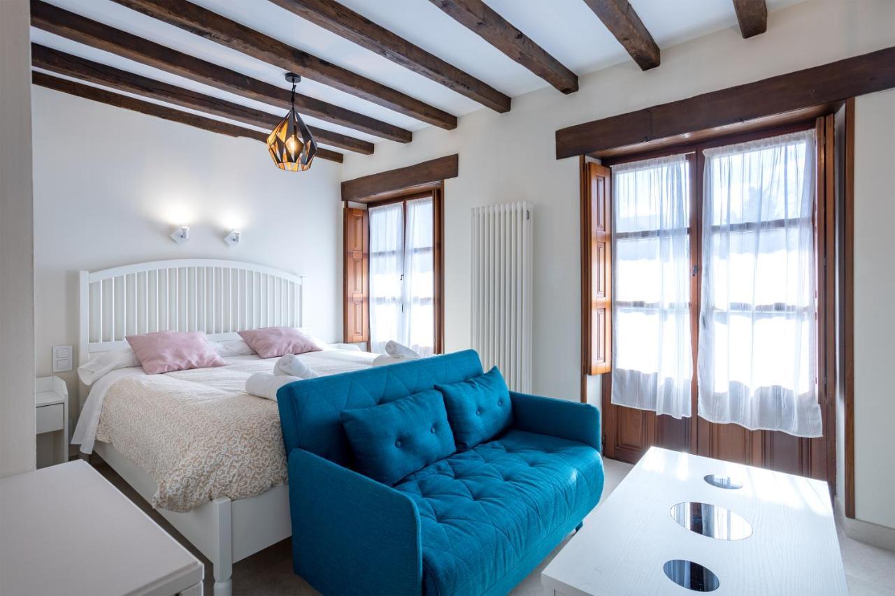 Edules Aparthotel