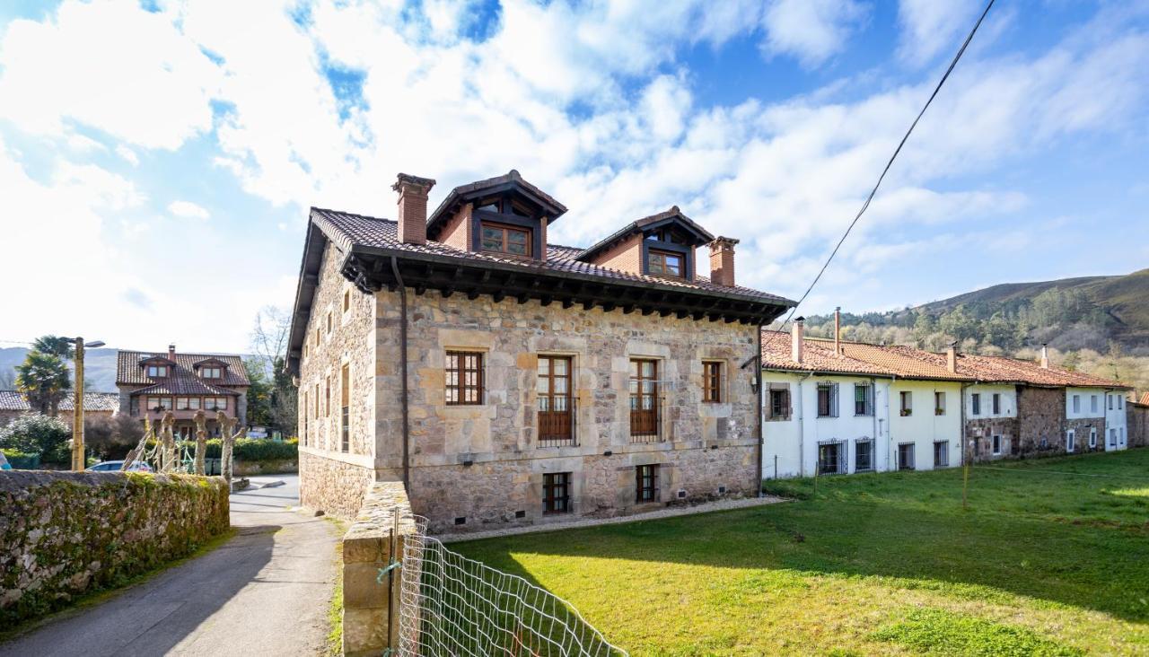 Edules Aparthotel